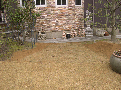 ���~�W�̔���